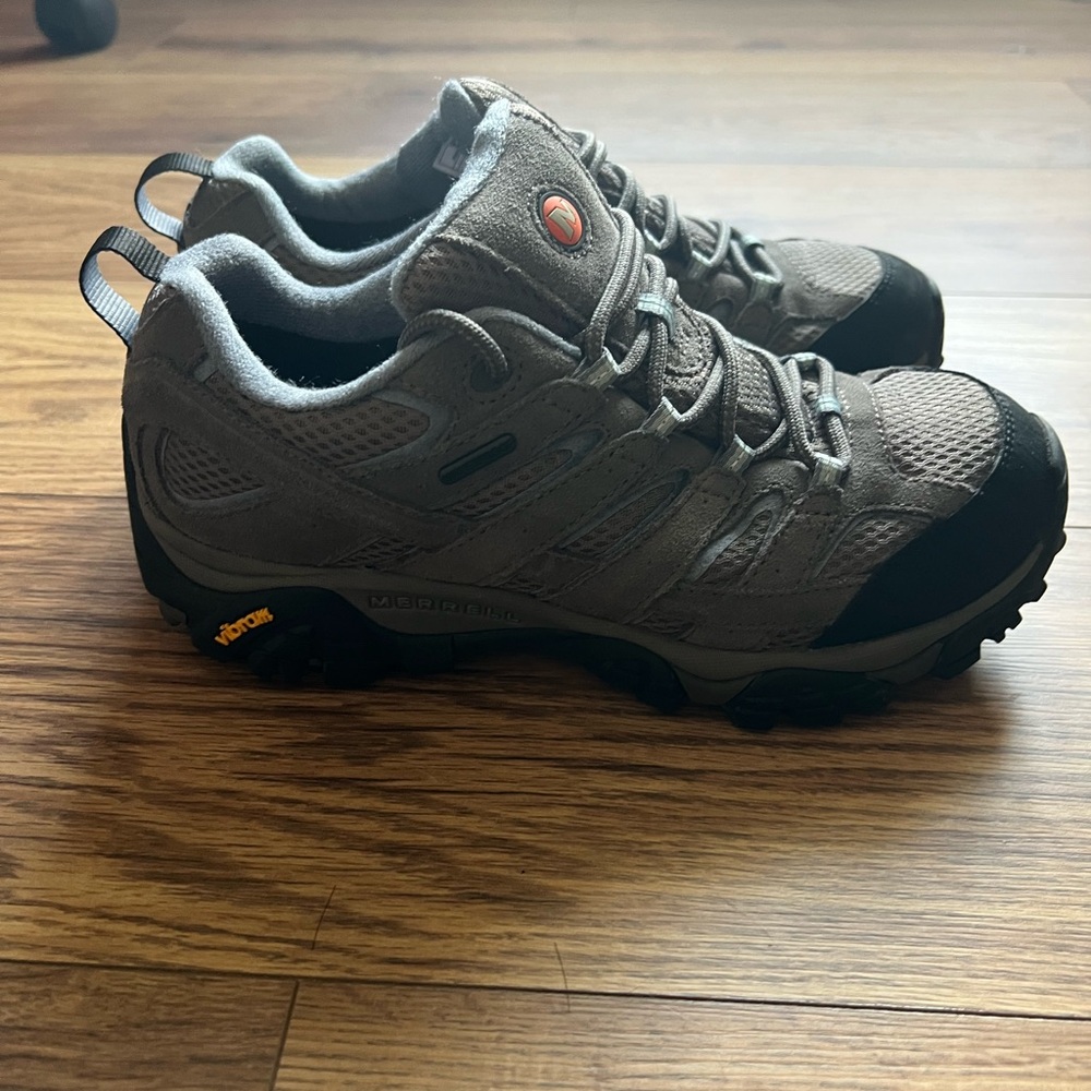 Merrell Womens MOAB 3 Waterproof Gray and Black and Blue Trail Hiking Shoes - Picture 2 of 6